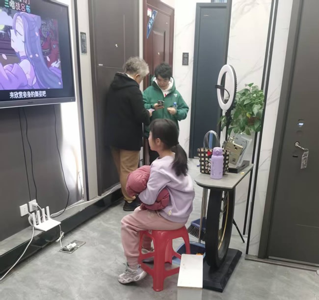 王力门业
